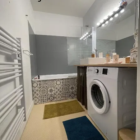 Magnifique Vue / Terrasse Et Parking Privee * פורנישי